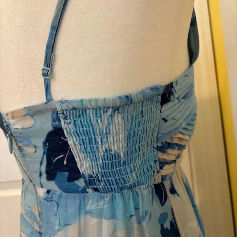NWT Abercrombie & Fitch Blue Floral Tiered Ruched Thin Strapped Maxi Dress, XSP